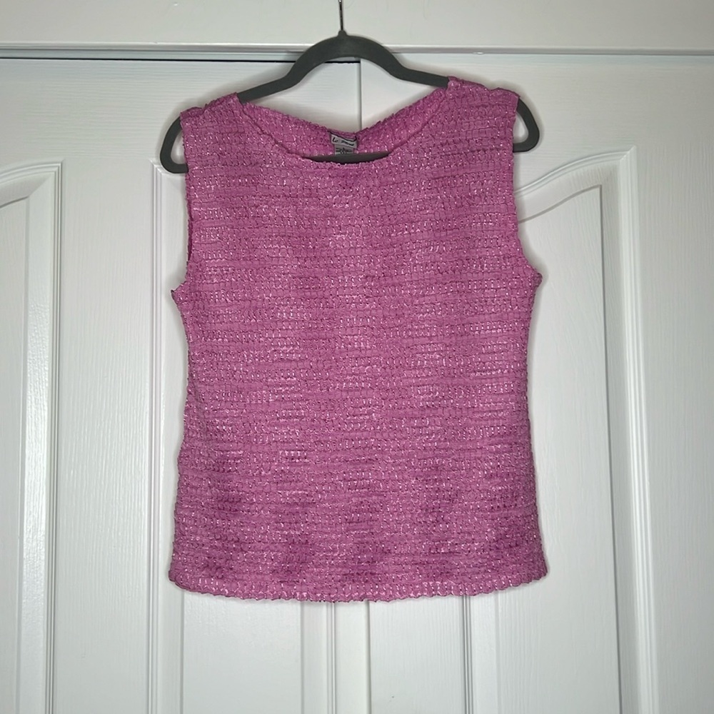 LE PLEAT - PINK SLEEVELESS - ALL STRETCH - SCOOP NECK -LARGE
